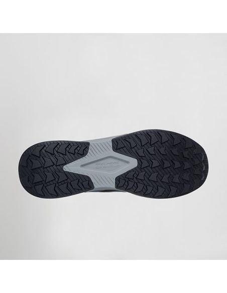 Detalle de suela Goodyear y nano puntera carbono Skechers Speed-Flex