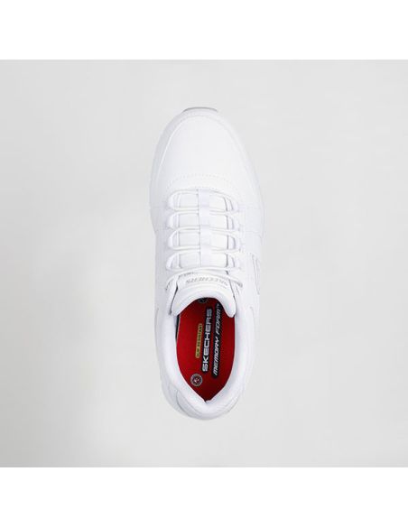 Detalle de cordones elasticos No-Tie Fit y suela antideslizante Skechers Nampa