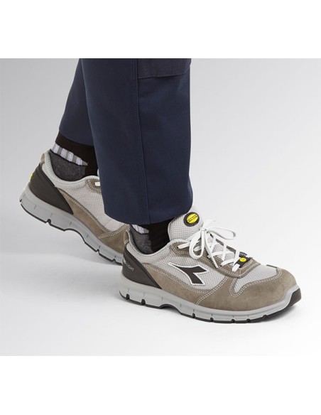 DIADORA RUN TEXT LOW S1P DIADORA RUN TEXT LOW S1P