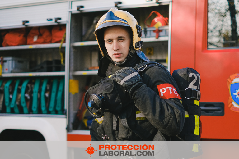 Ropa de trabajo - Epis - vestuario laboral - uniformes - calzado de  seguridad