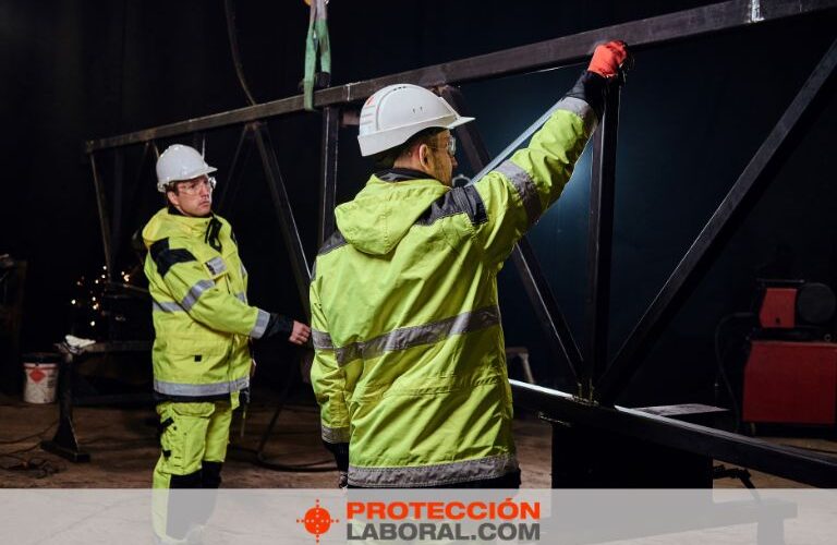 Ropa de trabajo reflectante